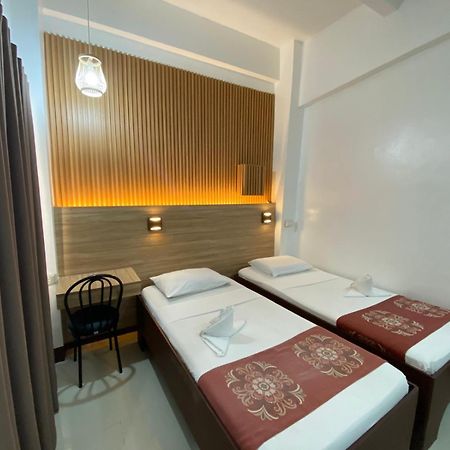 Stone House Quezon City San Juan  Extérieur photo