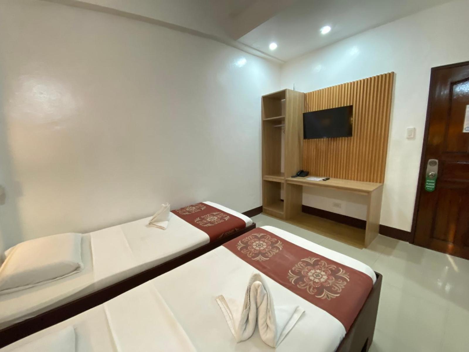 Stone House Quezon City San Juan  Extérieur photo