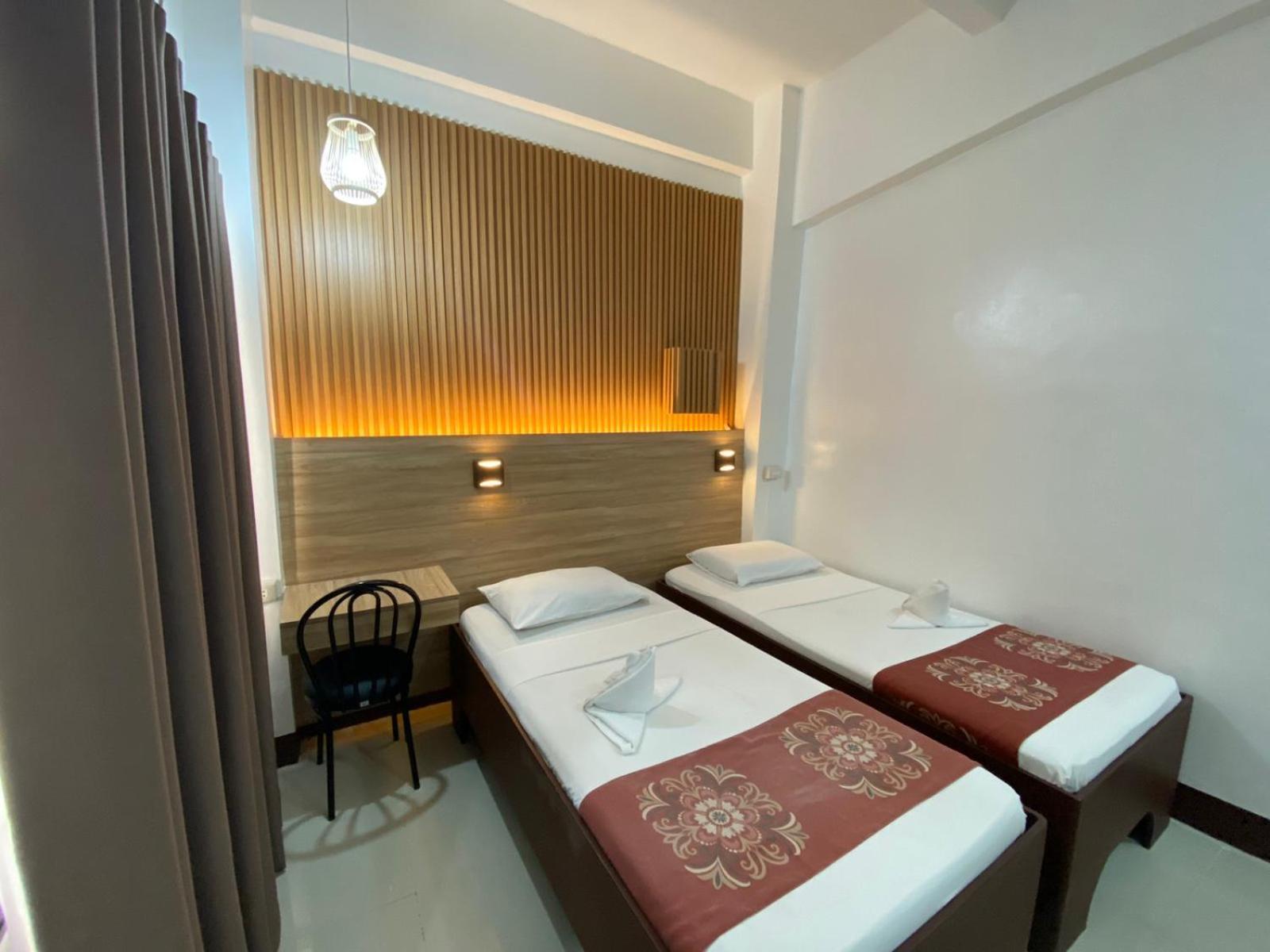 Stone House Quezon City San Juan  Extérieur photo