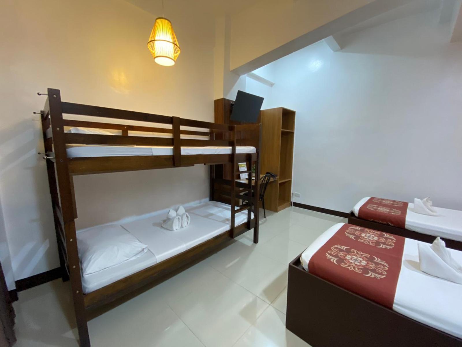 Stone House Quezon City San Juan  Extérieur photo