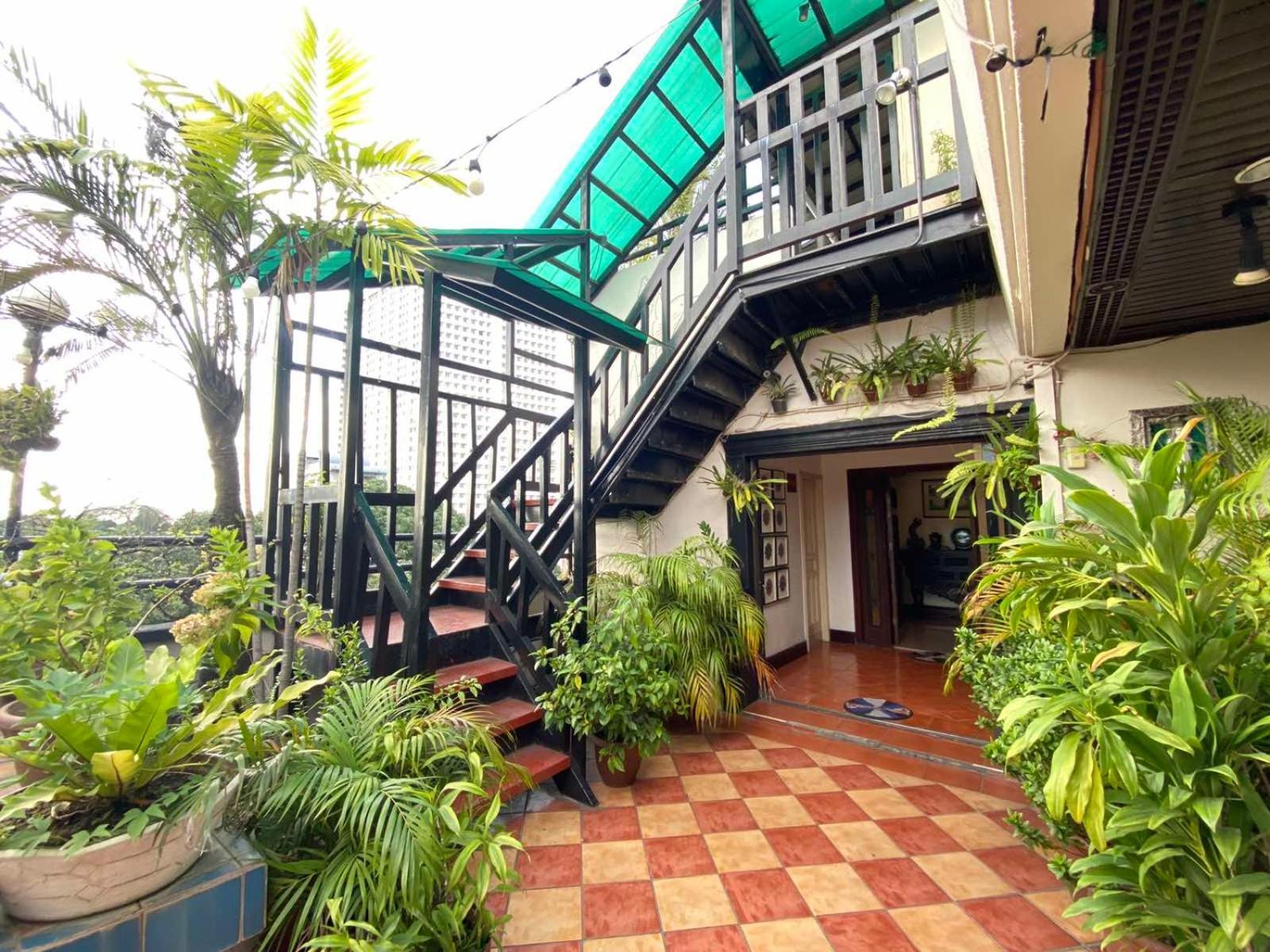 Stone House Quezon City San Juan  Extérieur photo