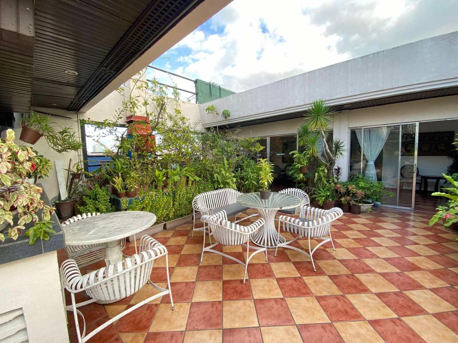 Stone House Quezon City San Juan  Extérieur photo