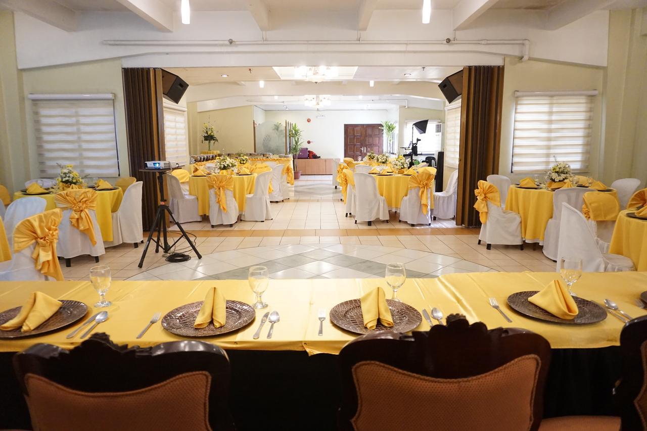 Stone House Quezon City San Juan  Extérieur photo