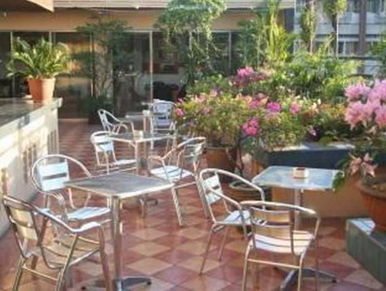 Stone House Quezon City San Juan  Extérieur photo